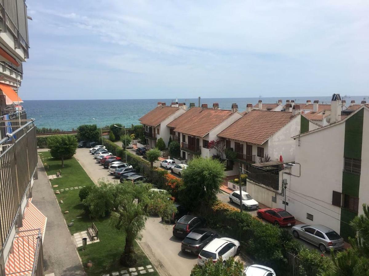 Precioso Apartamento En La Playa Barcelona Cabrera de Mar Eksteriør bilde